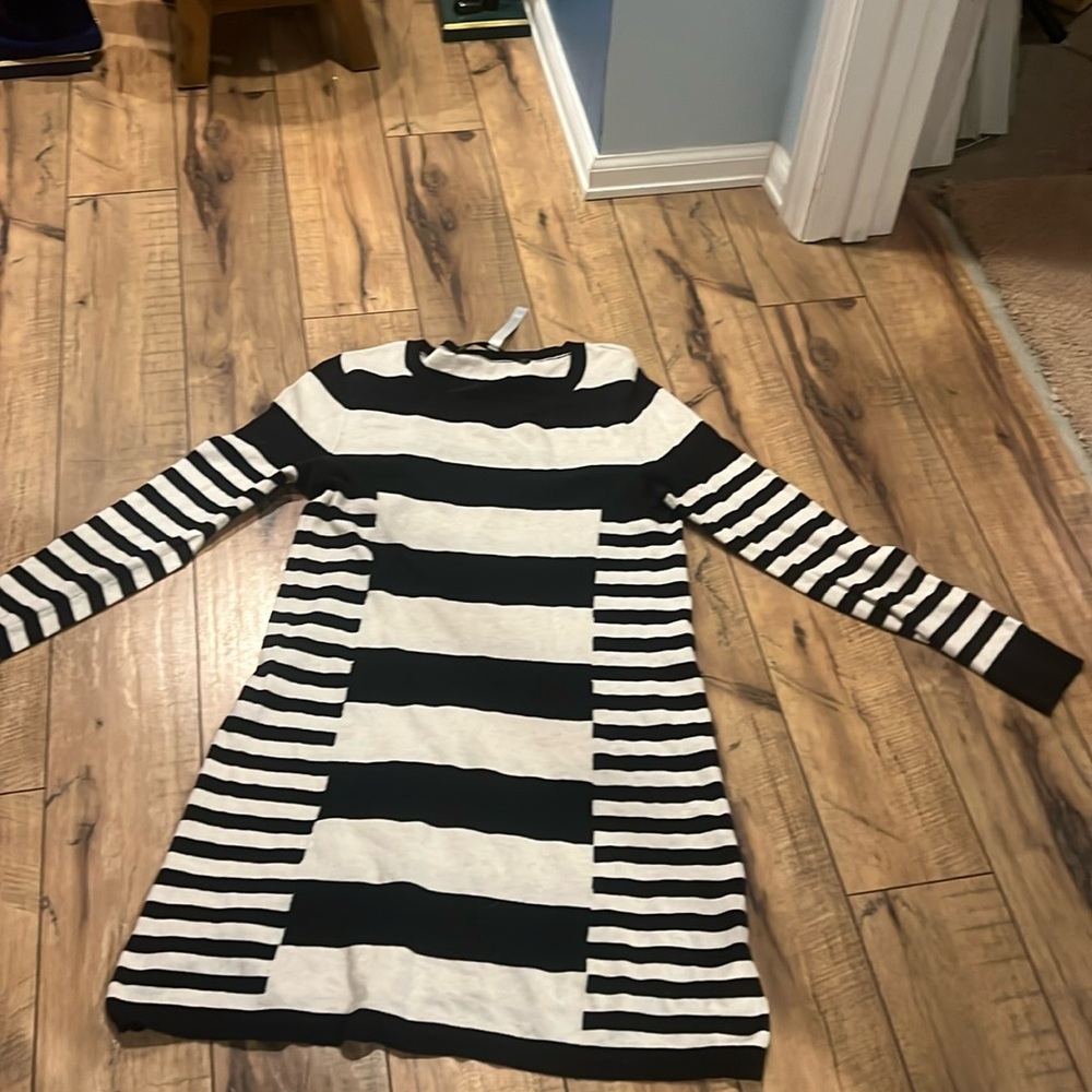 Kensie long dressy sweater
